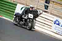Vintage-motorcycle-club;eventdigitalimages;mallory-park;mallory-park-trackday-photographs;no-limits-trackdays;peter-wileman-photography;trackday-digital-images;trackday-photos;vmcc-festival-1000-bikes-photographs